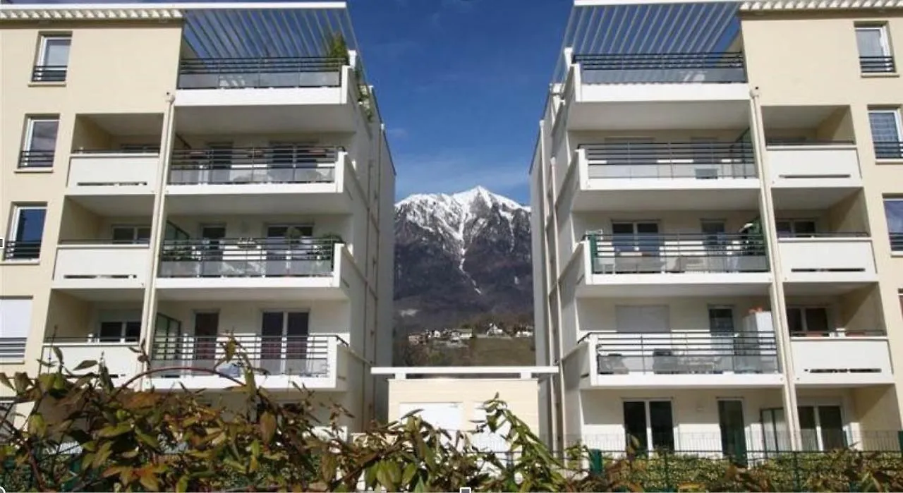 L Edelweiss Et Sa Piscine Apartment Albertville 0*,